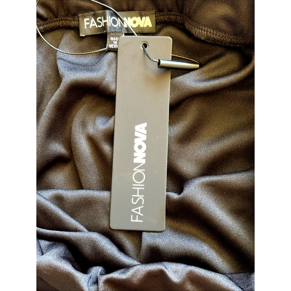 Fashion Nova Classic Black Olive Oil II Pull-On Bodycon Skirt Medium NEW NWT - Picture 8 of 9